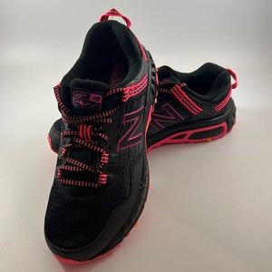Women’s New Balance 410 v6 - DK1395